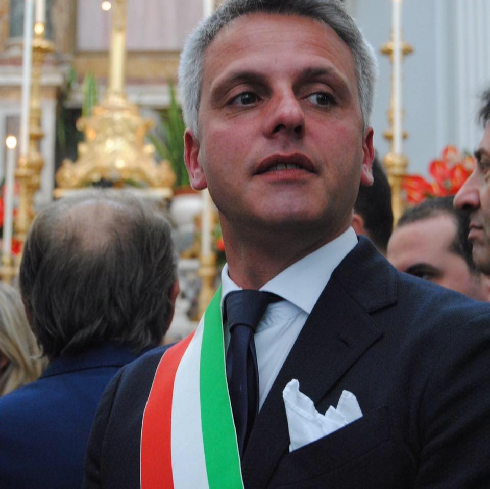 Ottaviano. Allarme del  sindaco Capasso: ” Pericoloso aumento indice dei contagio in città, siamo coscienziosi!”