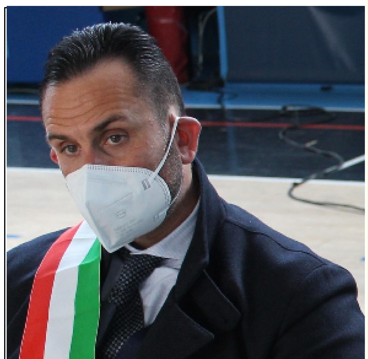 Cercola.  Crisi di governo, il sindaco Fiengo evaporato.  “Intrappolato” dai dinosauri