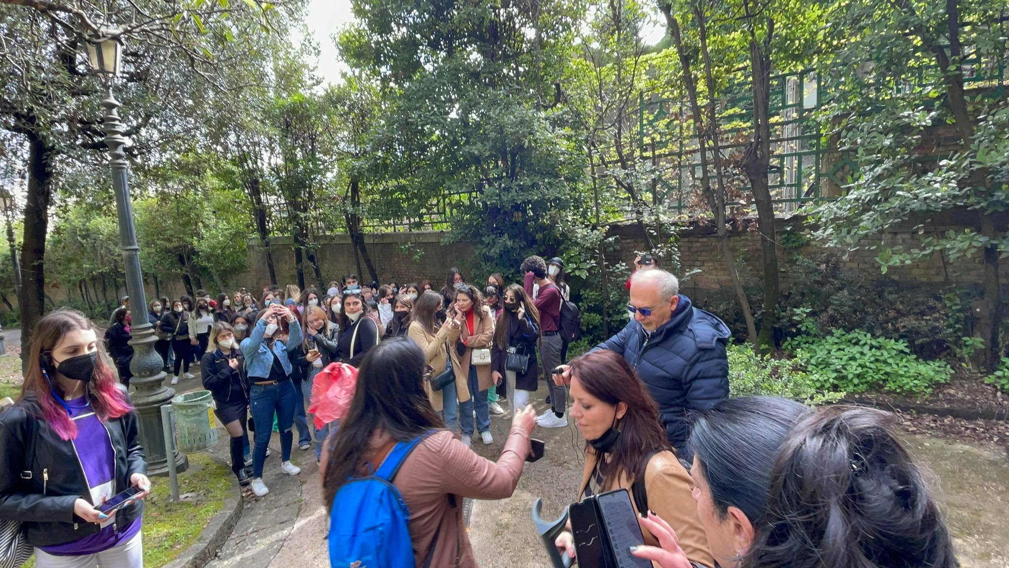Da Pomigliano D’Arco Letteral Tour grazie all’impegno dei “I colori della poesia” e del “Liceo Matilde Serao”