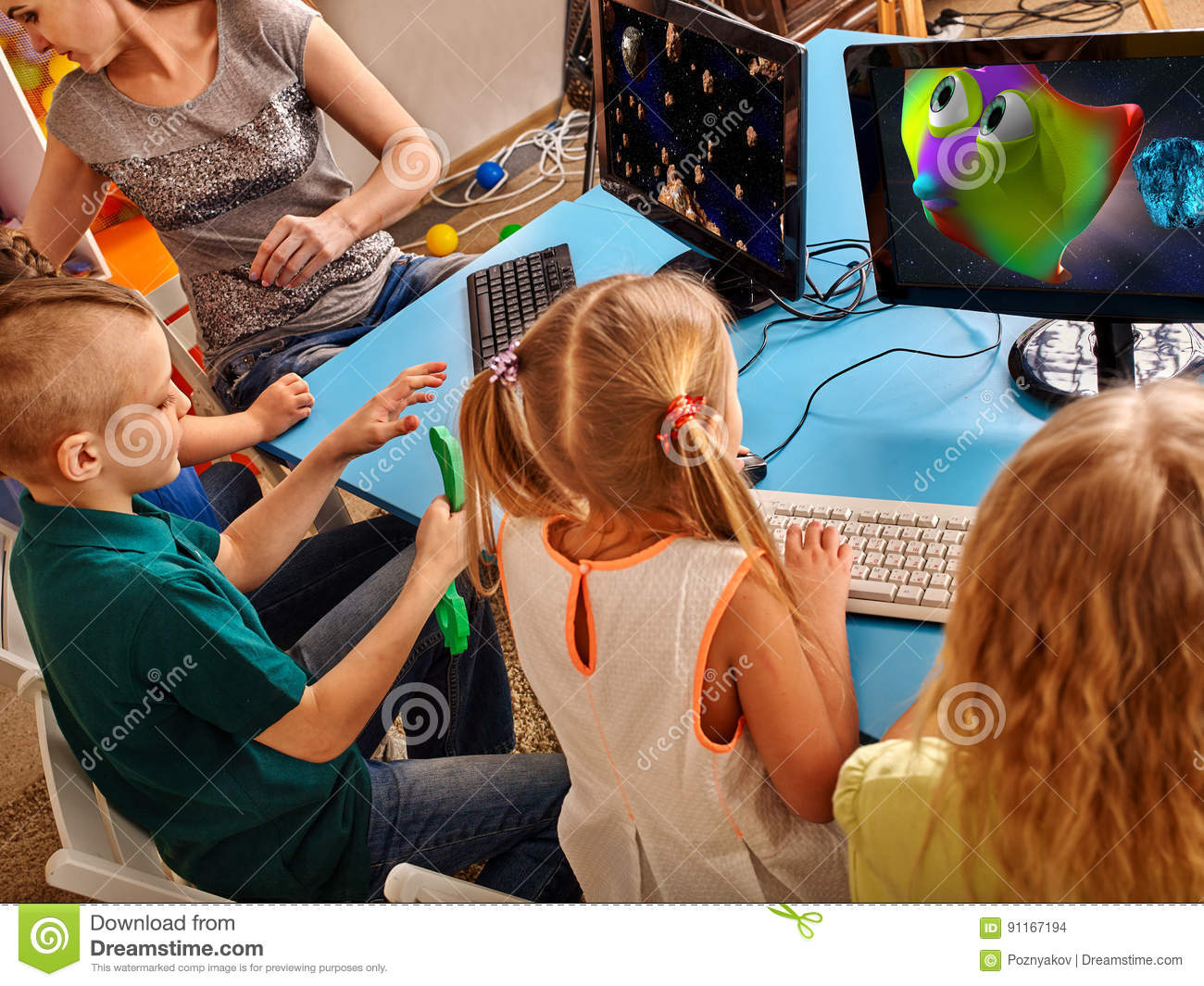 Studi delle università austrialiane e canadesi scoprono che lo schermo del pc e della tv sono nocivi per i ragazzi anche solo per due ore al giorno