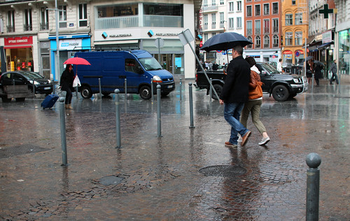 Area vesuviana, allerta meteo arancione dalle ore 06:00 del  14 febbraio.  Temporali intensi e vento forte con possibili raffiche