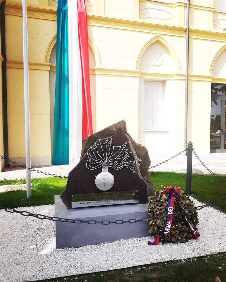 208 anni dei Carabinieri. On. Pina Castiello (Lega) : ” Onore e plauso a chi ne ha scritto la storia, indossandone la divisa..”