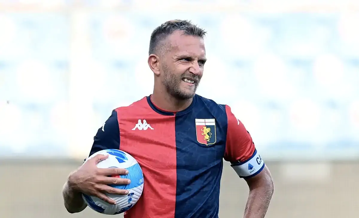 Calcio. Mimmo Criscito lascia il Genoa. Il campione di Cercola sbarca a Toronto in MLS e troverà Insigne