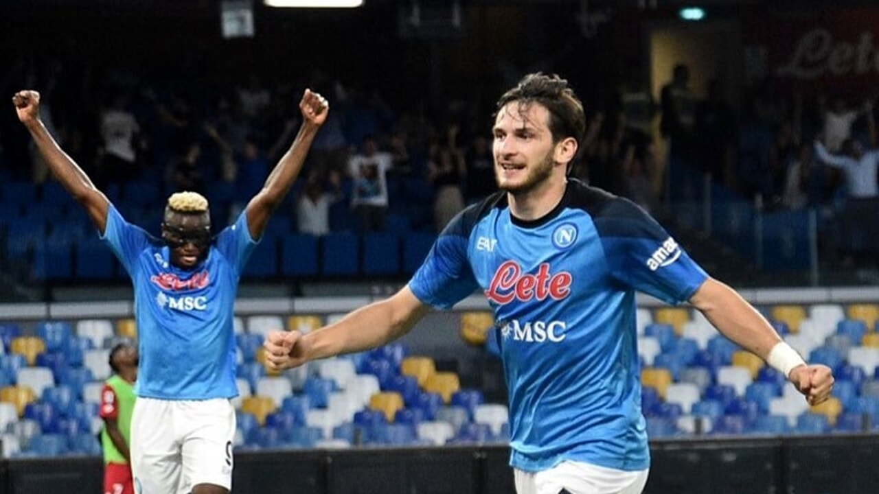 Champions League. Buon sorteggio per il Napoli: pesca Liverpool, Rangers Glasgow ed Ajax