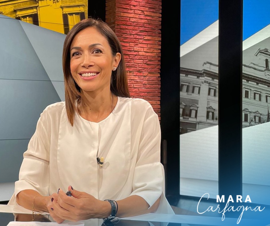 Attacco alle Destre di Mara Carfagna (Azione): “Non hanno mai votato il PNRR, perchè al governo dovrebbero fare il contrario?”