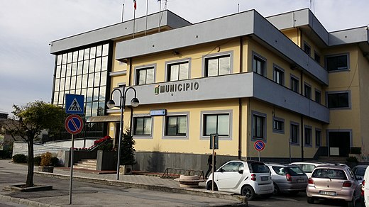 Volla. Arrivano i nuovi assessori Roberta Cirella al wellfare e Domenico Perdono  al cimitero e viabilità. Ritorna Ettore Nardi (M5S) ai lavori pubblici, anche vicesindaco