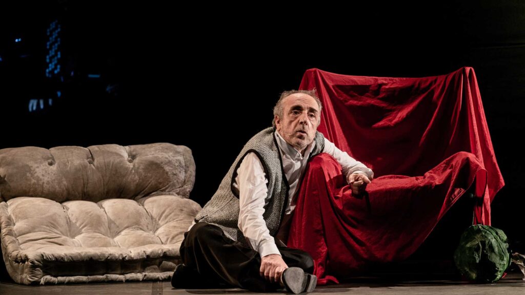 Silvio Orlando protagonista di “A spasso con te”.  Appuntamento con l’attore napoletano alle ore 16,10 su Rai Tre all’interno di Geo