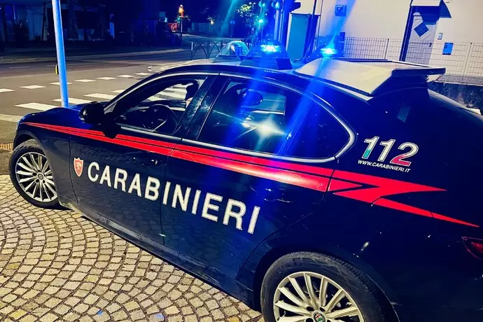Massa di Somma. Ordigno esplode davanti alla Chiesa in Piazza dell’Autonomia