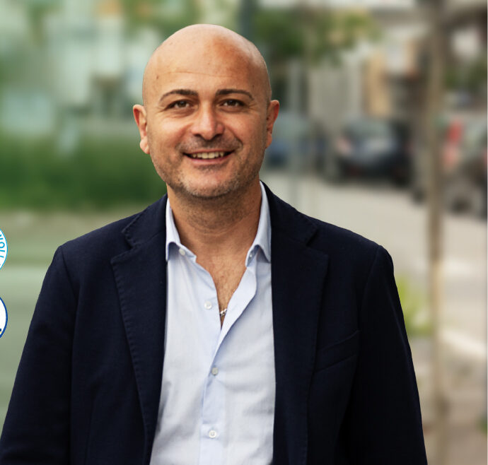 Volla. Sindaco Giuliano Di Costanzo ‘acchiappatutto’: indennità di funzione al massimo – 4.140€ al mese- . Non ‘rinunciano’ ad un centesimo di euro manco il vicesindaco e gli assessori