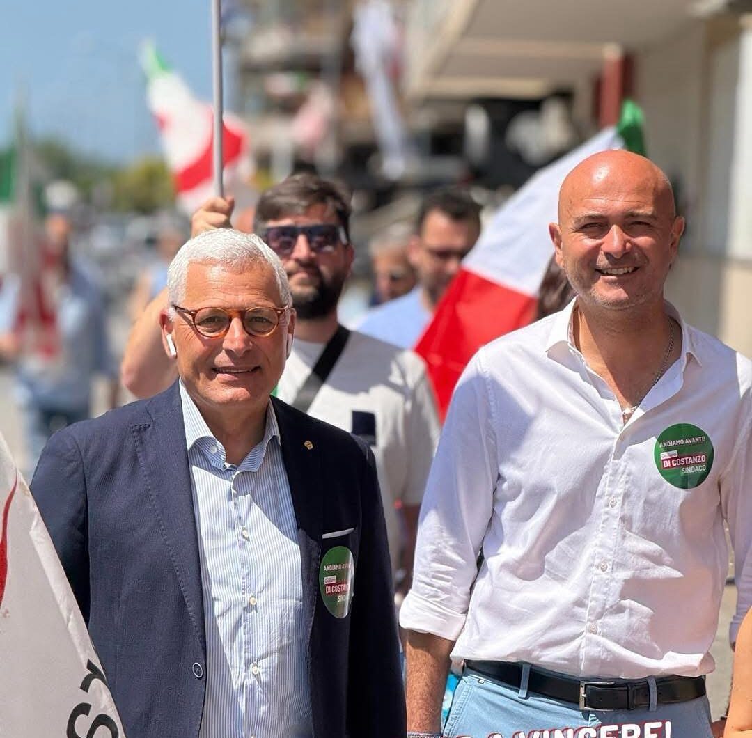 Volla. Attacco allo Stato, aggredito  il sindaco Giuliano Di Costanzo. Vile aggressione alle democratiche istituzioni cittadine. La fascia tricolore.: La violenza non fermerà il mio impegno per la città!”