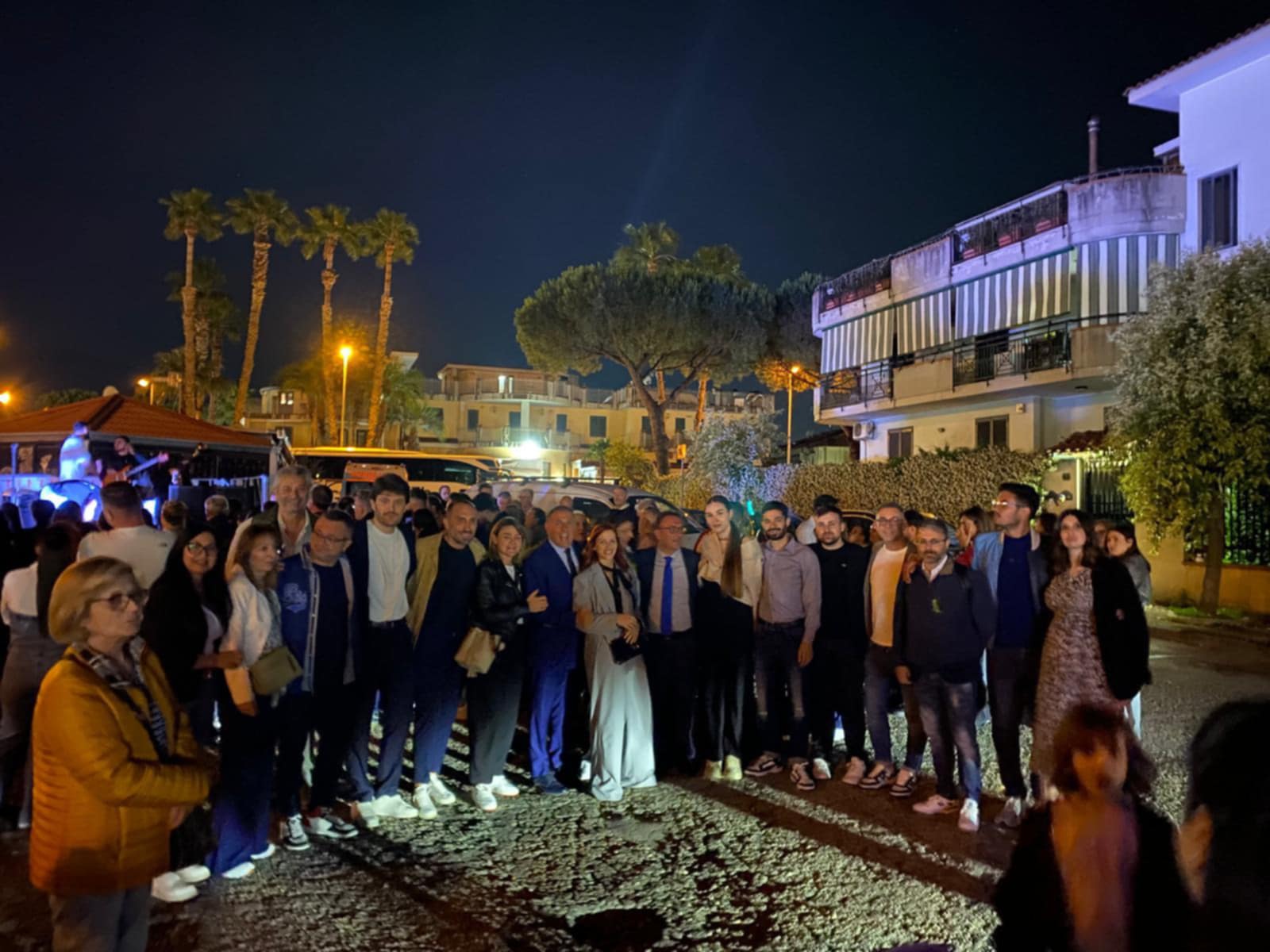 Volla. I candidati al consiglio comunale de ‘I  Volontari del Cambiamento’ accusano di tradimento Pasquale Carbone, delegato di Oblò. Polemiche per la nomina di Bianca Incarnato in Giunta di sinistra