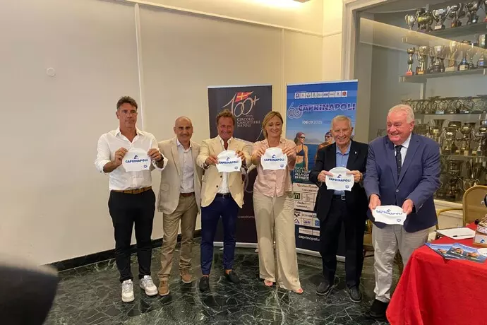 Nuoto di fondo. Sabato 6 settembre , 60^ edizione della Capri – Napoli