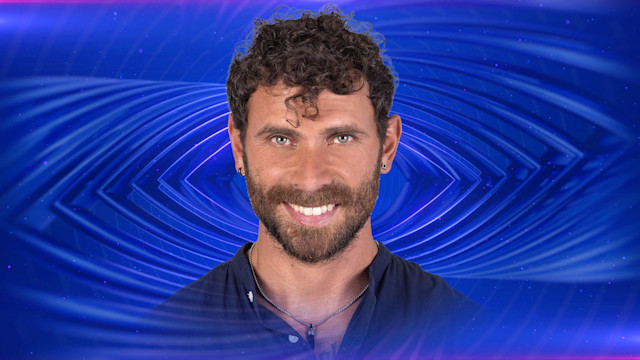 Partito il Grande Fratello 2025.  In gara due ‘napoletani: Domenico D’Alterio,  31enne  operaio di Scampia’ e Giulio Carotenuto, 29enne medico di Torre Annunziata