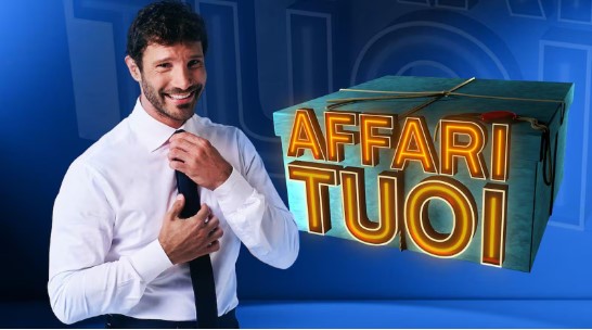 Da questa sera, 2 settembre, torna Affari Tuoi con Stefano De Martino. L’appuntamento è su Rai 1, tutti i giorni, alle ore 21,30