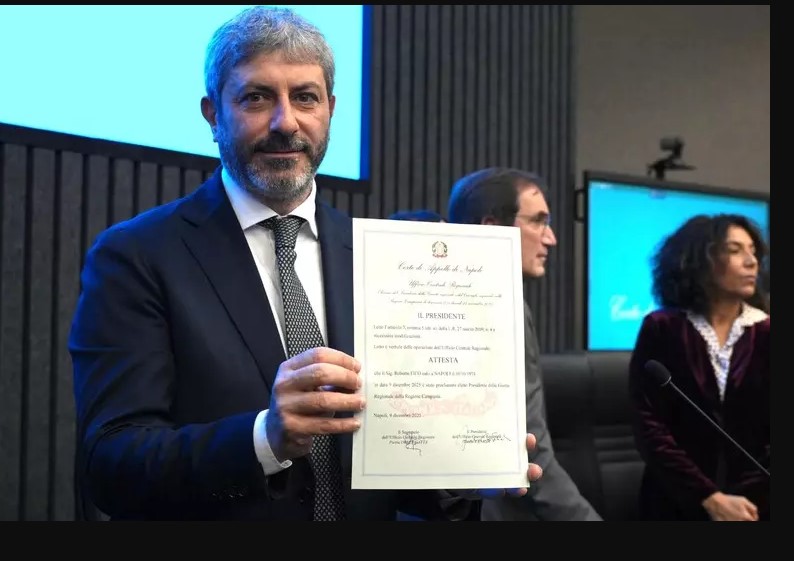 Roberto Fico ufficialmente Presidente della Giuta Regionale della Campania: “Dai cittadini una grande responsabilità”