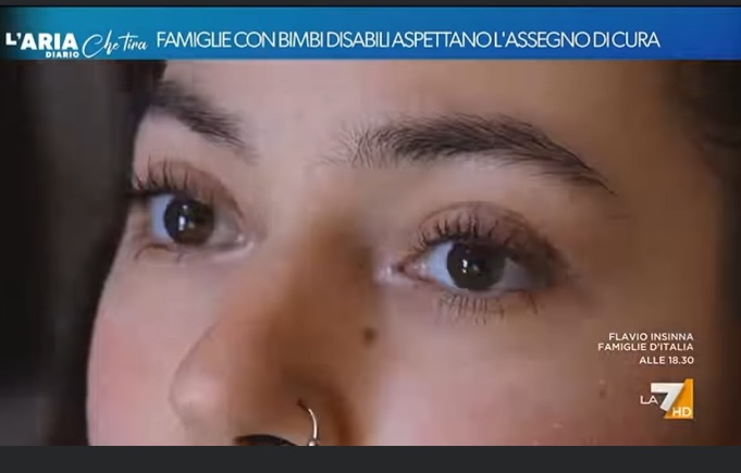 Volla. Un anno fa ci lasciò l’eroe civile Rita Cefariello, vittima innocente della ‘malapolitica’. La ‘Guerriera in Carrozzina’ che cadde in battaglia per difendere i diritti dei diversamente abili