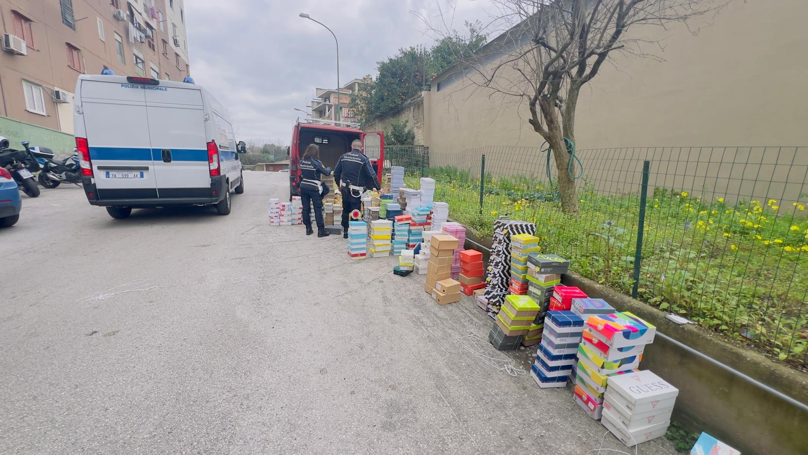 Napoli. Immobili pubblici occupati e trasformati in abitazioni, due persone denunciate a San Pietro a Patierno