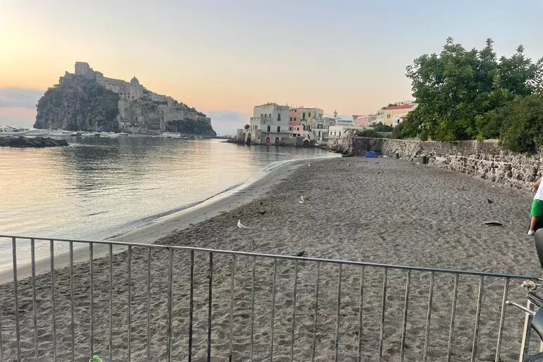 Paura a Ischia. Scossa di terremoto alle 15,26. Magnitudo 2.6, non si registrano danni