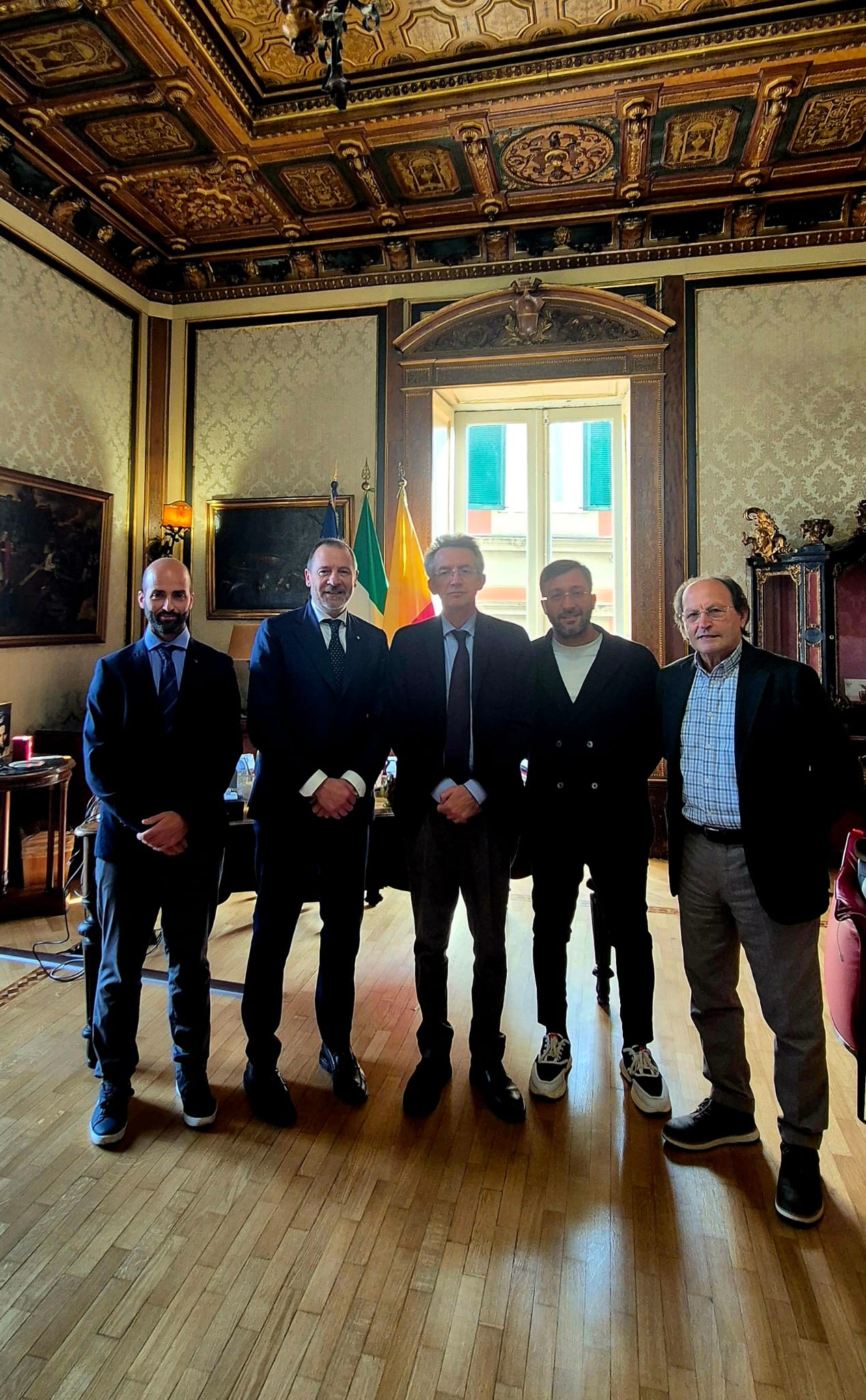 Napoli. Impiantistica per l’atletica, il sindaco Manfredi incontra i vertici della Fidal. Il campionissimo Stefano Mei a Palazzo San Giacomo